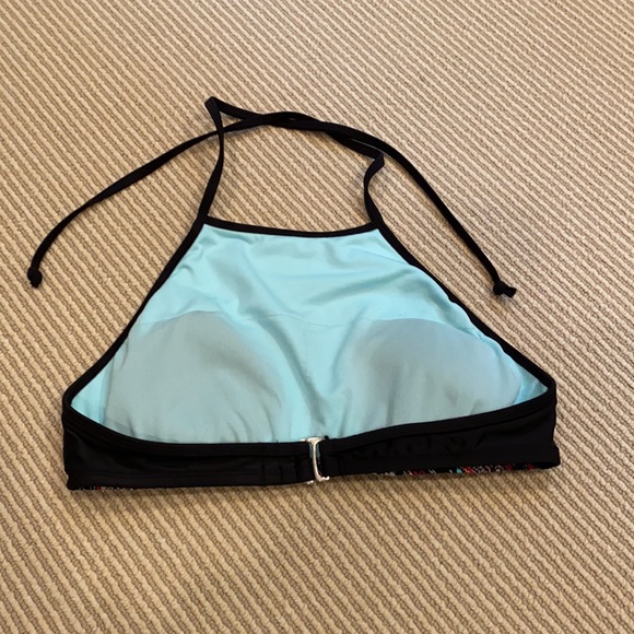 Target Mossimo bikini top, high neck - Picture 2 of 3